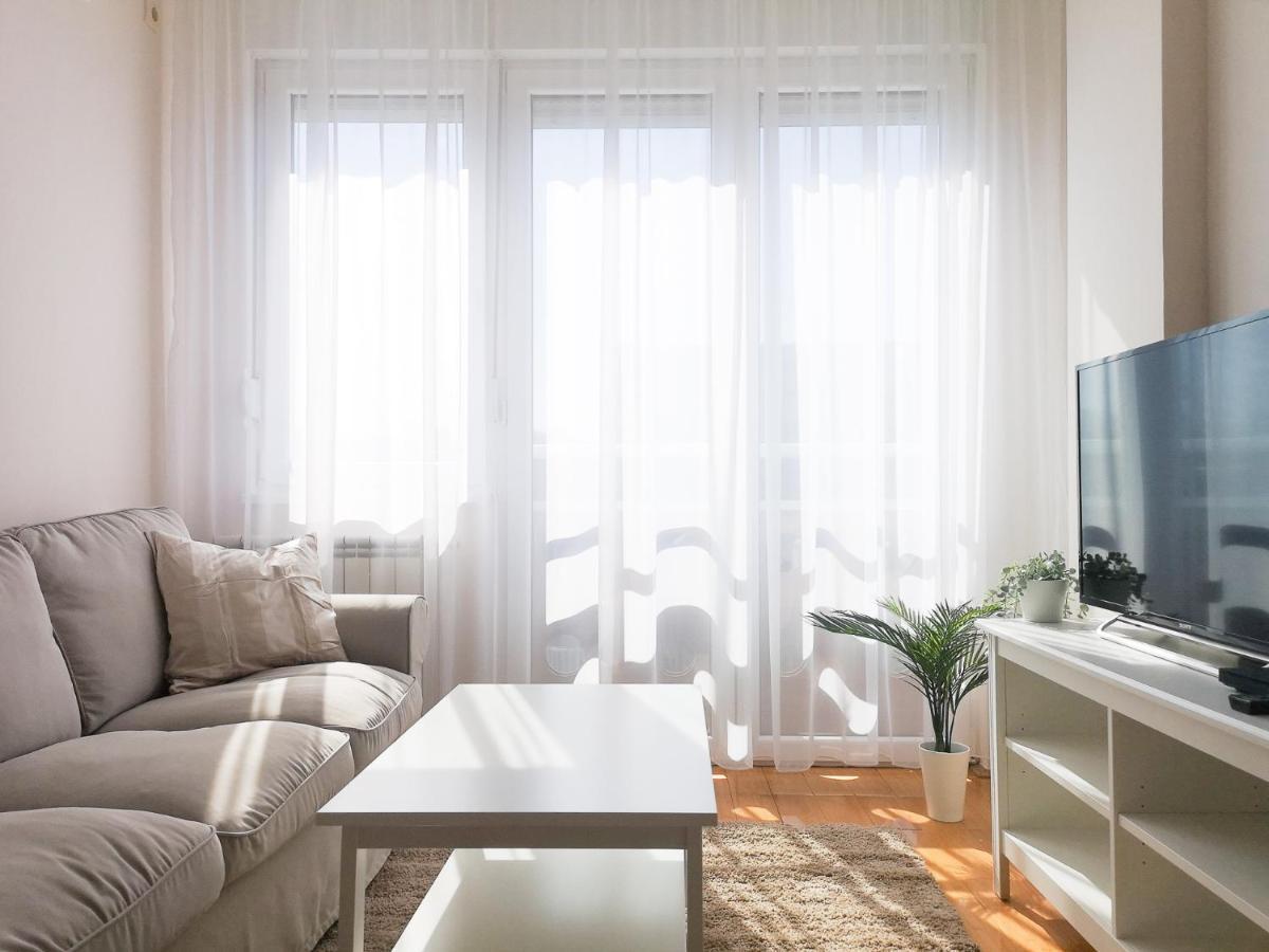 Filinhome Papa Suite 4 Novi Sad Exterior photo