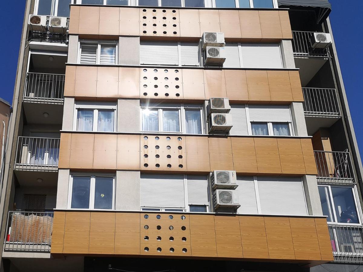 Filinhome Papa Suite 4 Novi Sad Exterior photo